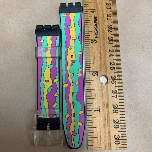 •Rubber Bracelet Watch Band• - Picture 2 of 2